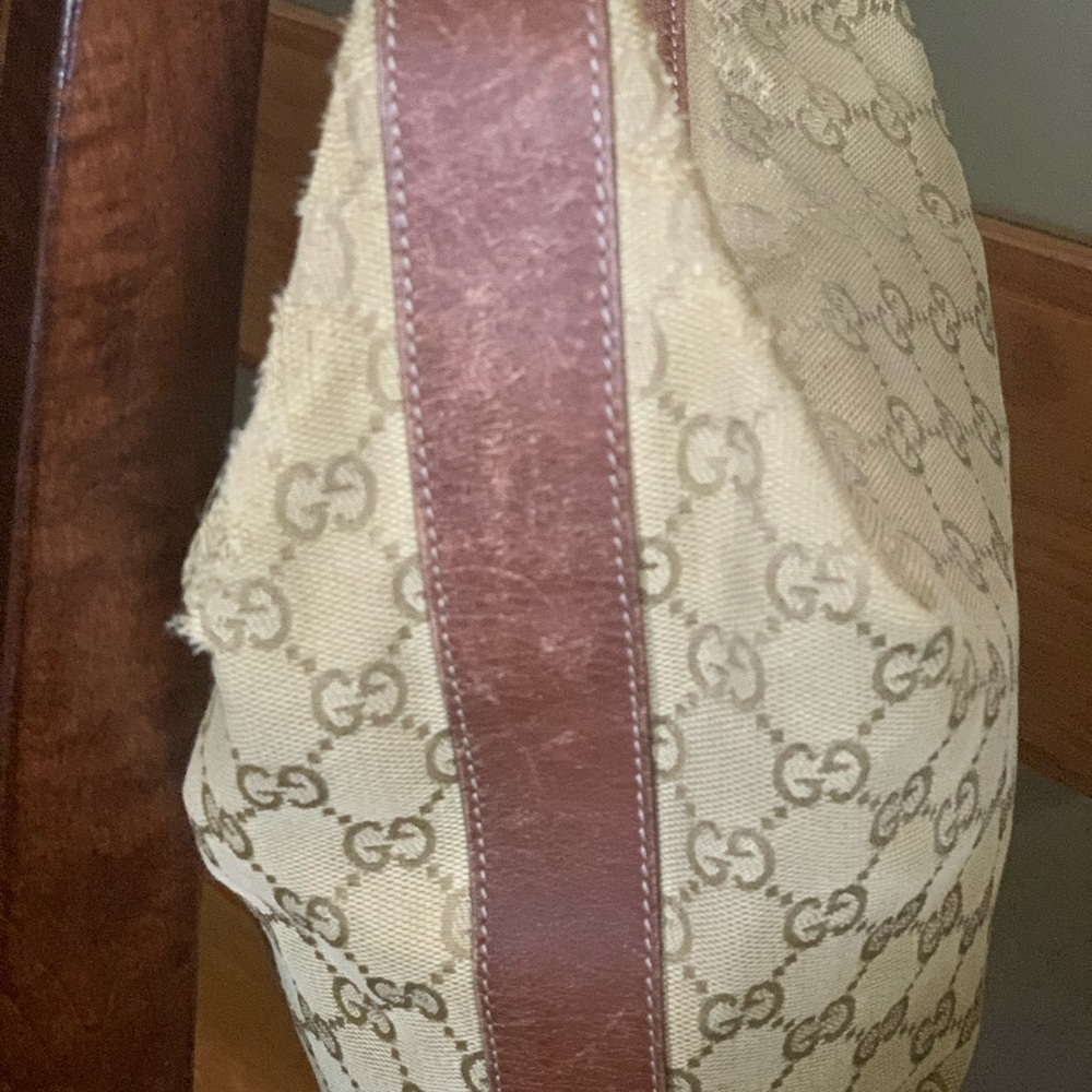 Gucci bag - Picture 6 of 9